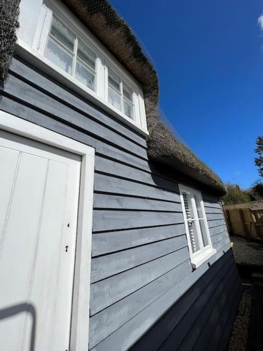 The Shack - Thatched Self Contained Annex Collingbourne Ducis 外观 照片